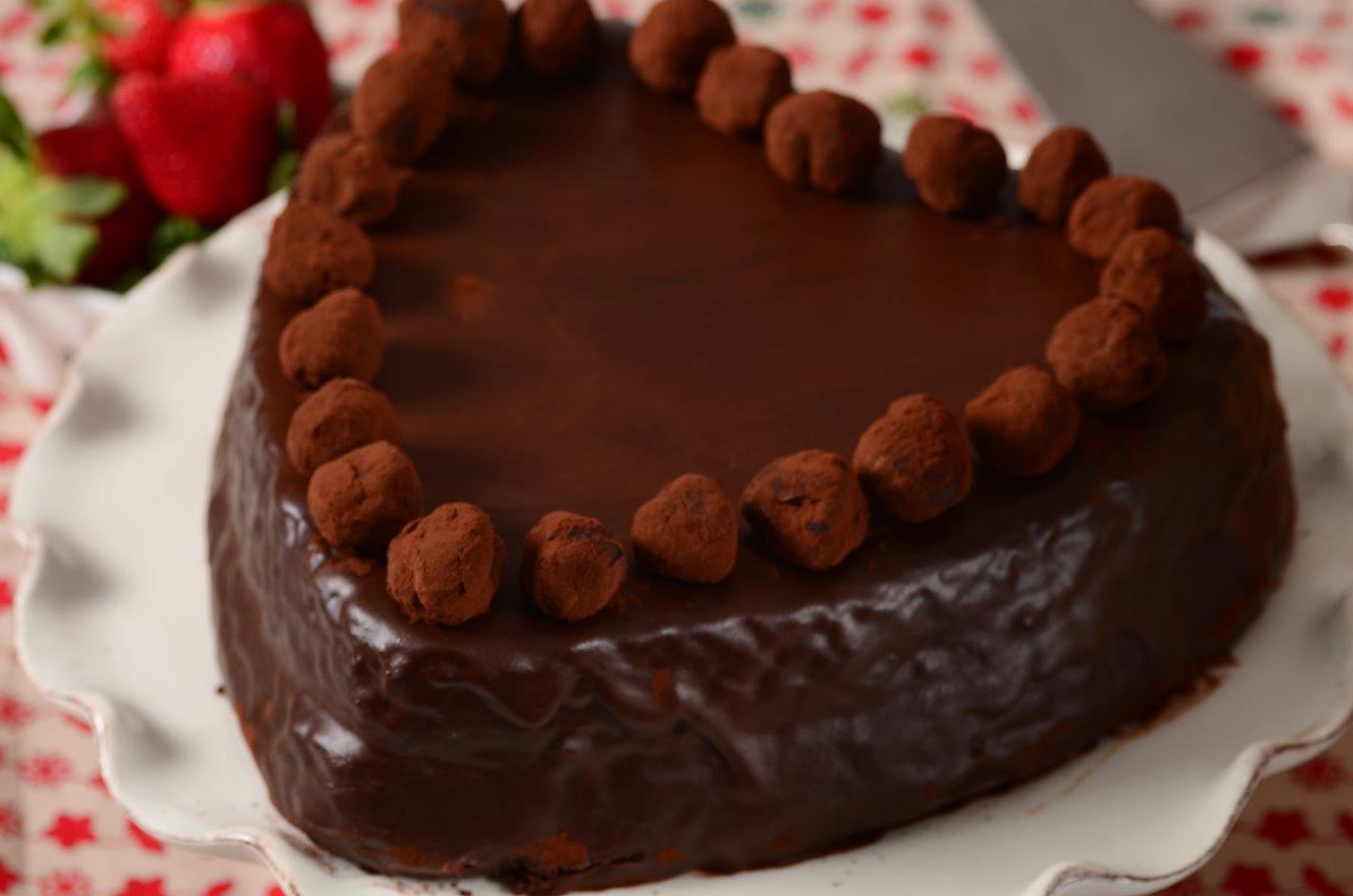 Chocolate Heart Cake Joyofbaking com Video Recipe 