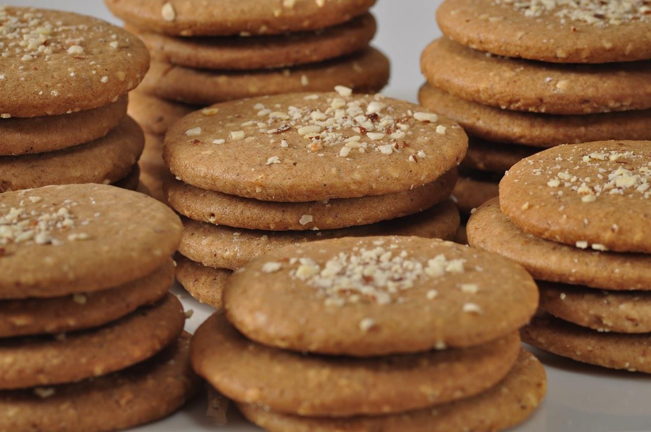 Spice Cookies Recipe - Joyofbaking.com <em>Video Recipe</em>