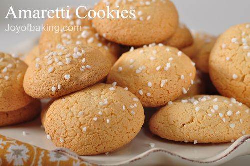 Amaretti Cookies Recipe & Photo