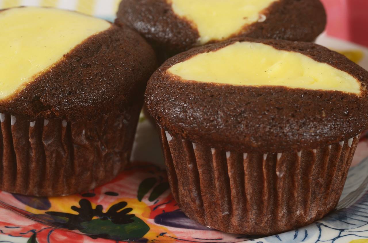 Black Bottom Cupcakes *Video Recipe*