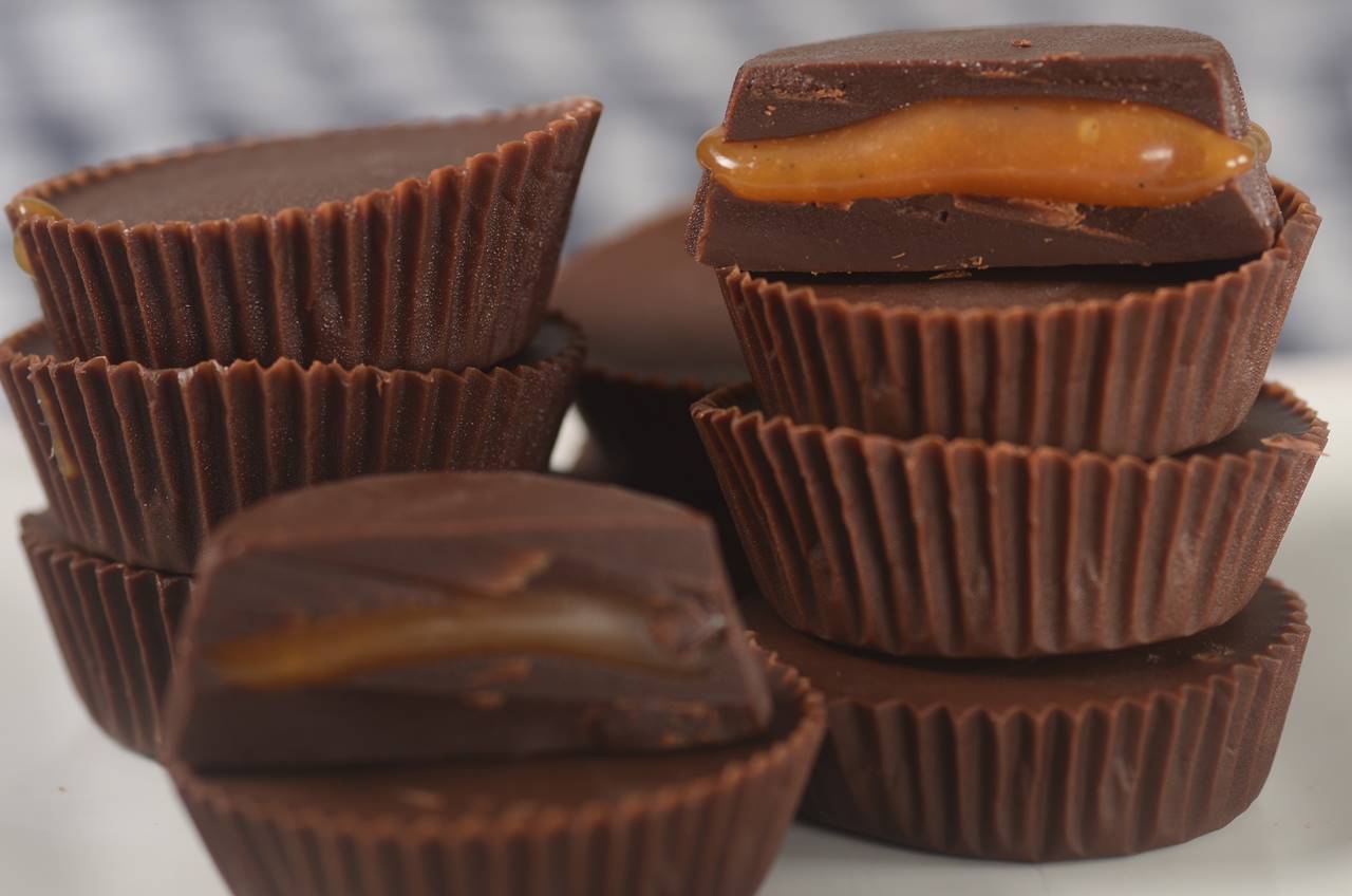 Lemon Bar Cookie Cups Recipe Chocolate Caramel Cups Joyofbaking com Video Recipe Lemon Bar Cookie Cups Recipe Chocolate Caramel Cups Joyofbaking com Video Recipe