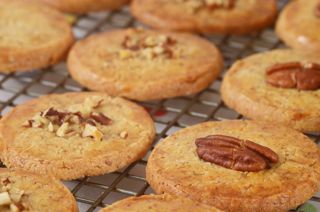 Pecan Sable Cookies *Video Recipe*